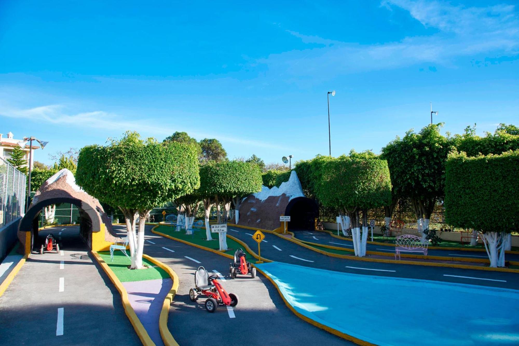 Fiesta Americana Hacienda אישטפאן דה לה סאל מראה חיצוני תמונה Traffic Park